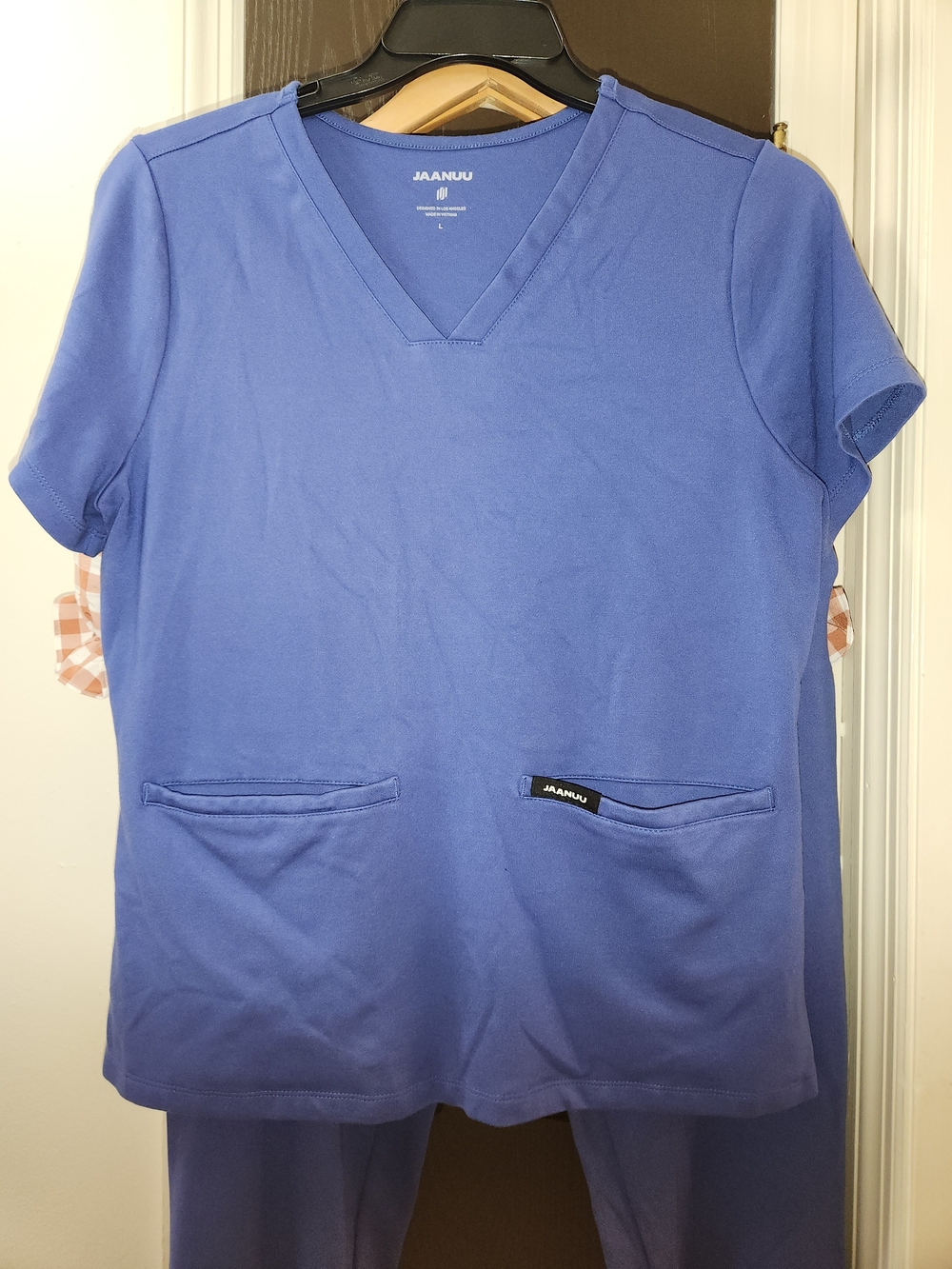 Jaanuu Women's UltraSOFT Cesi 2 Pocket Scrub Top in Moon Blue